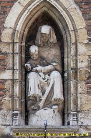 Bergen op Zoom -  Madonna