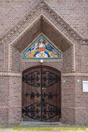 Hoogeloon -  Christus Koning en de vier Evangelisten