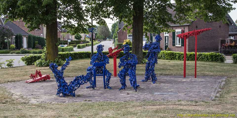 Rijkevoort -  Zeven figuren