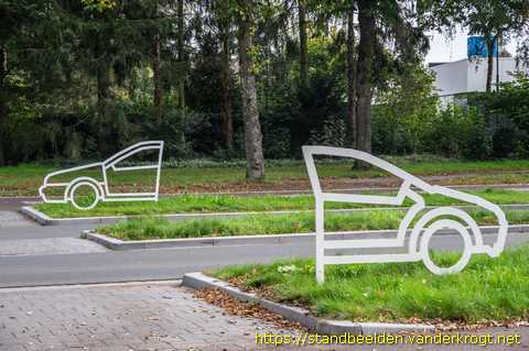 Breda - Straatfiguren Heerbaan