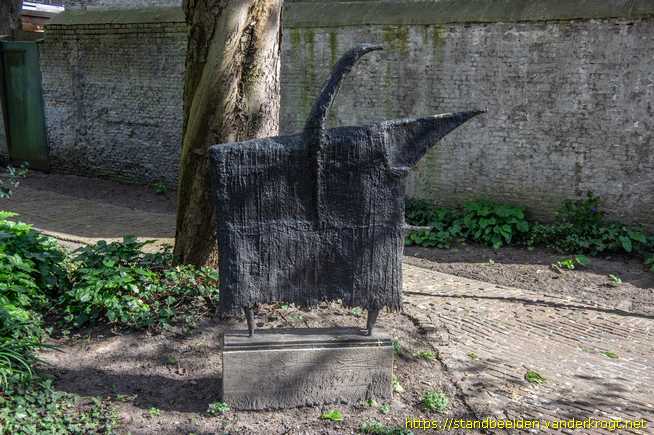 Breda -  Paard met ruiter