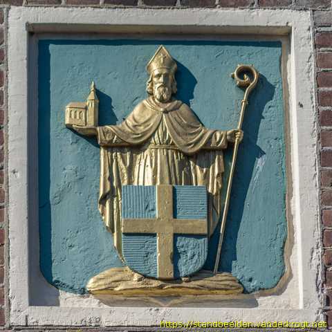 Beers -  Sint Lambertus met gemeentewapen Beers