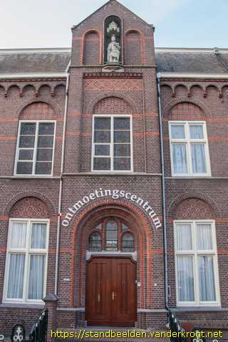 Raamsdonk -  Sint Adrianus