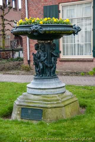 Raamsdonksveer -  Heere-monument