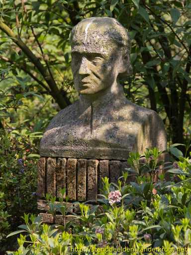 Gemert -  Borstbeeld van een onbekende