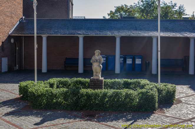 Hilvarenbeek -  Vrouwke mee d'n krommen èrm