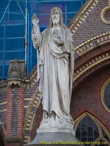 Kaatsheuvel -  Heilig Hartbeeld