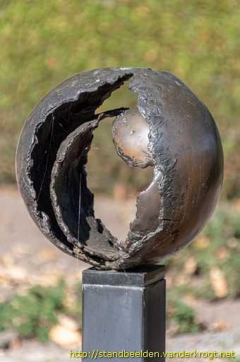 Langenboom -  Monument ongedoopte kinderen (?)