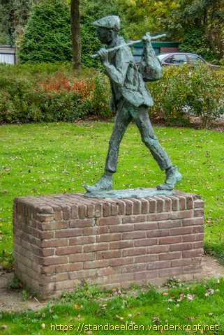Moerdijk -  De Reiziger