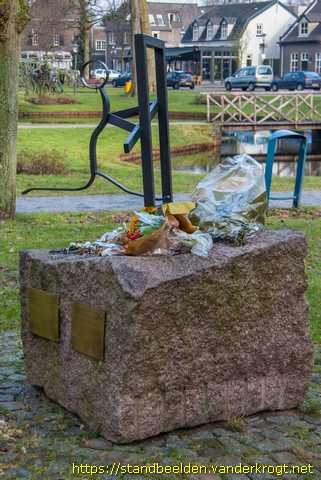 Nuenen -  De Dwèrsklippel