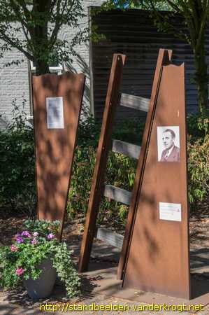 Middelbeers -  Burgemeester J. Smuldersmonument