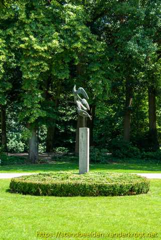 Oosterhout -  Vogels in vlucht