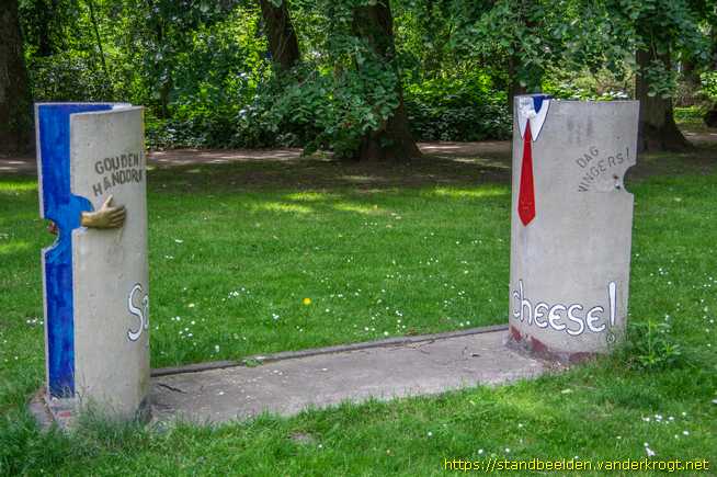 Oosterhout -  Betonkunst - Say Cheese
