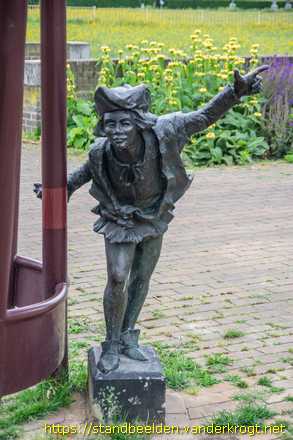 Oss - Sprookje van Mettegeupel: Page met kroon