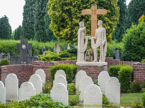 Roosendaal -  Monument Gevallenen
