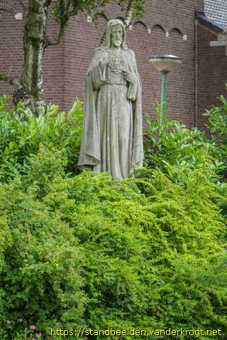 Roosendaal -  Heilig Hartbeeld