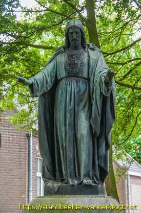 Someren -  Heilig Hartbeeld