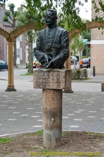 Tilburg -  Burgemeester Jan van de Mortel