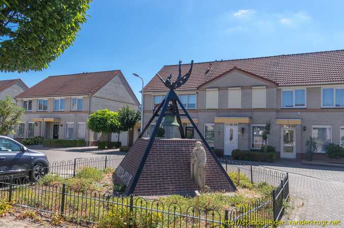 Udenhout -  Felixmonument