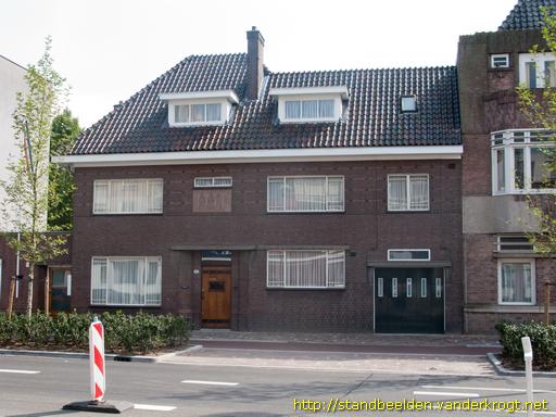 Tilburg -  De dood maakt allen gelijk