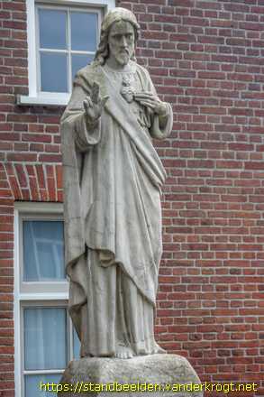 Berkel-Enschot -  Heilig Hartbeeld (Berkel)