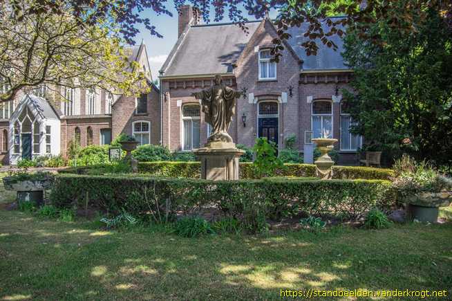 Dommelen -  Heilig Hartbeeld