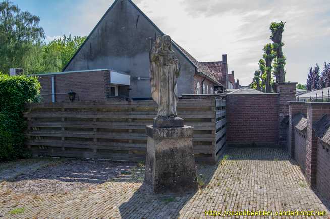 Borkel -  Heilig Hartbeeld