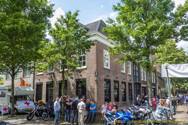 Vught -  Heilig Hartbeeldje