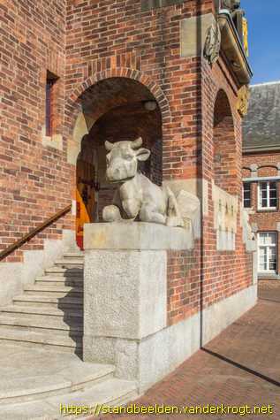 Waalwijk - Koe en os