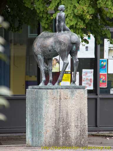 Waalwijk -  Jongen op paard