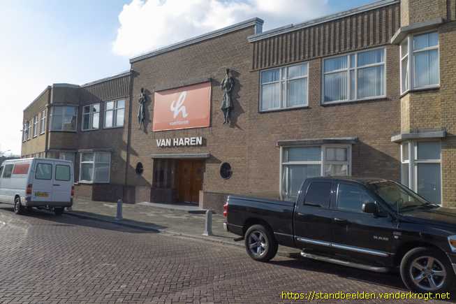 Waalwijk -  Arbeiders schoenfabriek