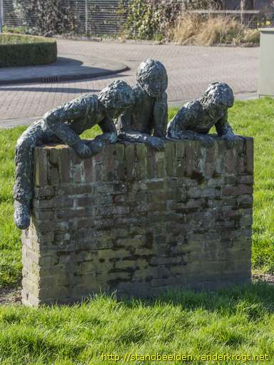 Almkerk -  Spelende kinderen