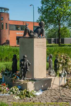 Woudrichem -  Monument W.O. II