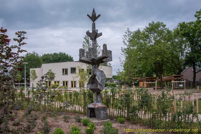 Klein Zundert -  Staalsculptuur