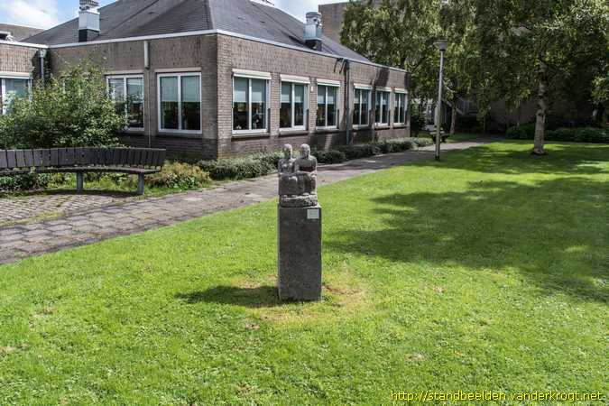 Amstelveen -  Zittend Echtpaar