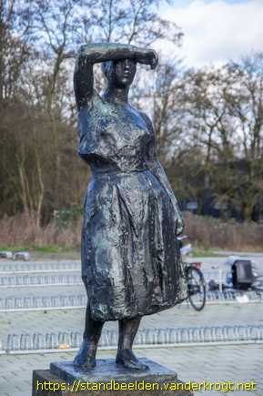 Amstelveen -  Schouwend meisje