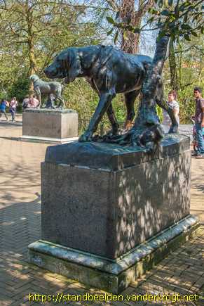 Amsterdam -  Staande jachthonden ('brakken')