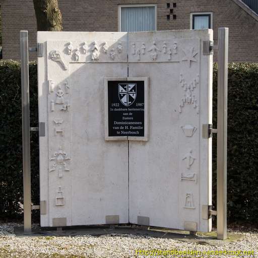 Blaricum -  Gedenkteken Zusters Dominicanessen