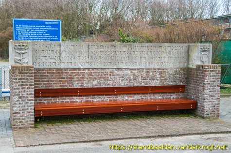 Den Helder - Luitenant-ter-zee J.A. de Jongh gedenkbank