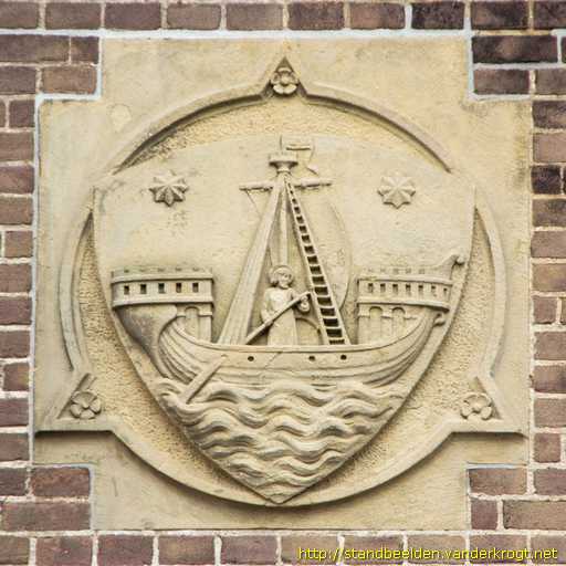 Diemen -  Reliëfs Sint Petrus