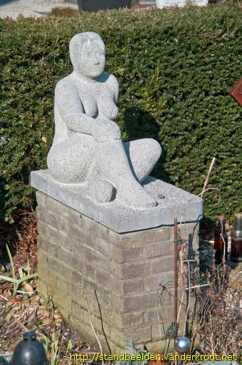 Edam -  Grafmonument Pauline Prins