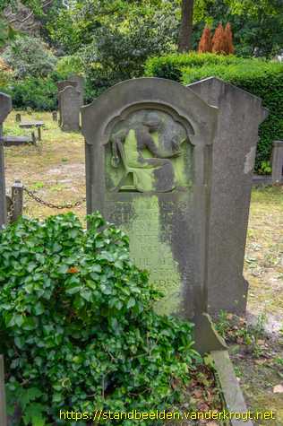 Haarlem -  Grafmonument Pieter Clausing jr.