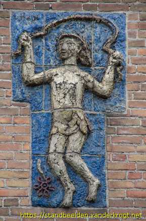Haarlem -  Reliëf Touwspringend meisje