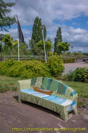 Halfweg -  Social Sofa 'Haarlemmerliede en Spaarnwoude'