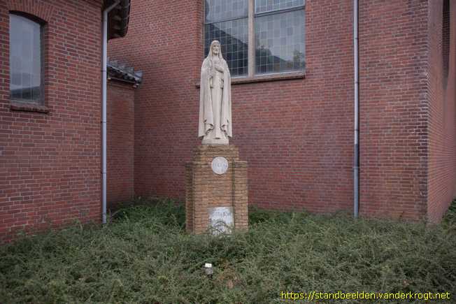 Nieuw-Vennep -  Heilig Hartbeeld