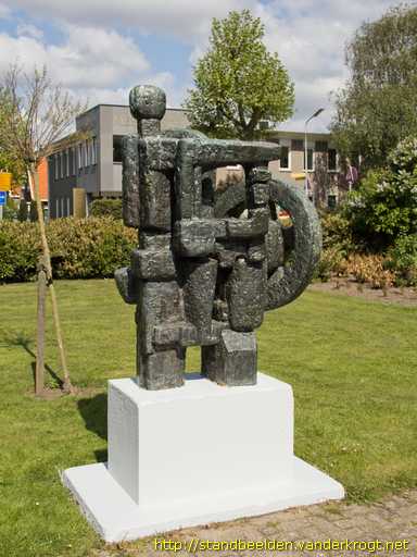 Nieuw-Vennep -  Man op combine