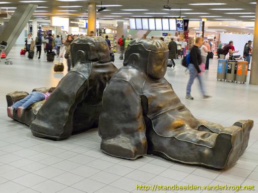 Schiphol -  Two incredible sitting black snowmen