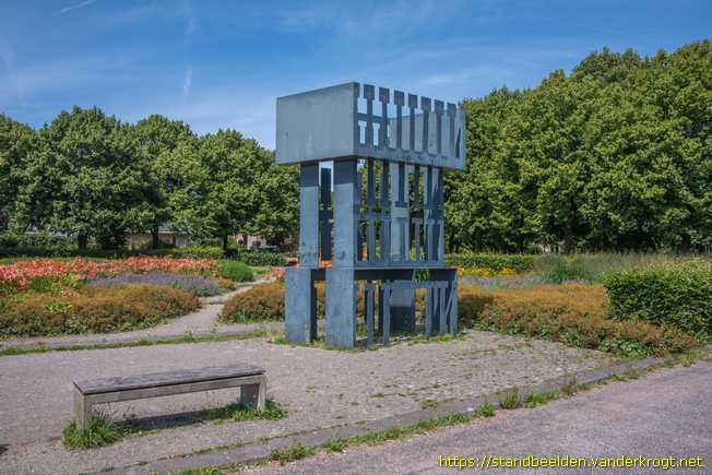 Hoofddorp -  Folly