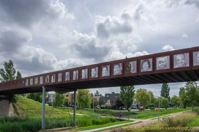 Hoofddorp -  Gezichtenbruggen
