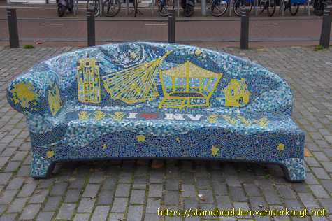 Nieuw-Vennep -  Social Sofa 'I ♥ N-V'